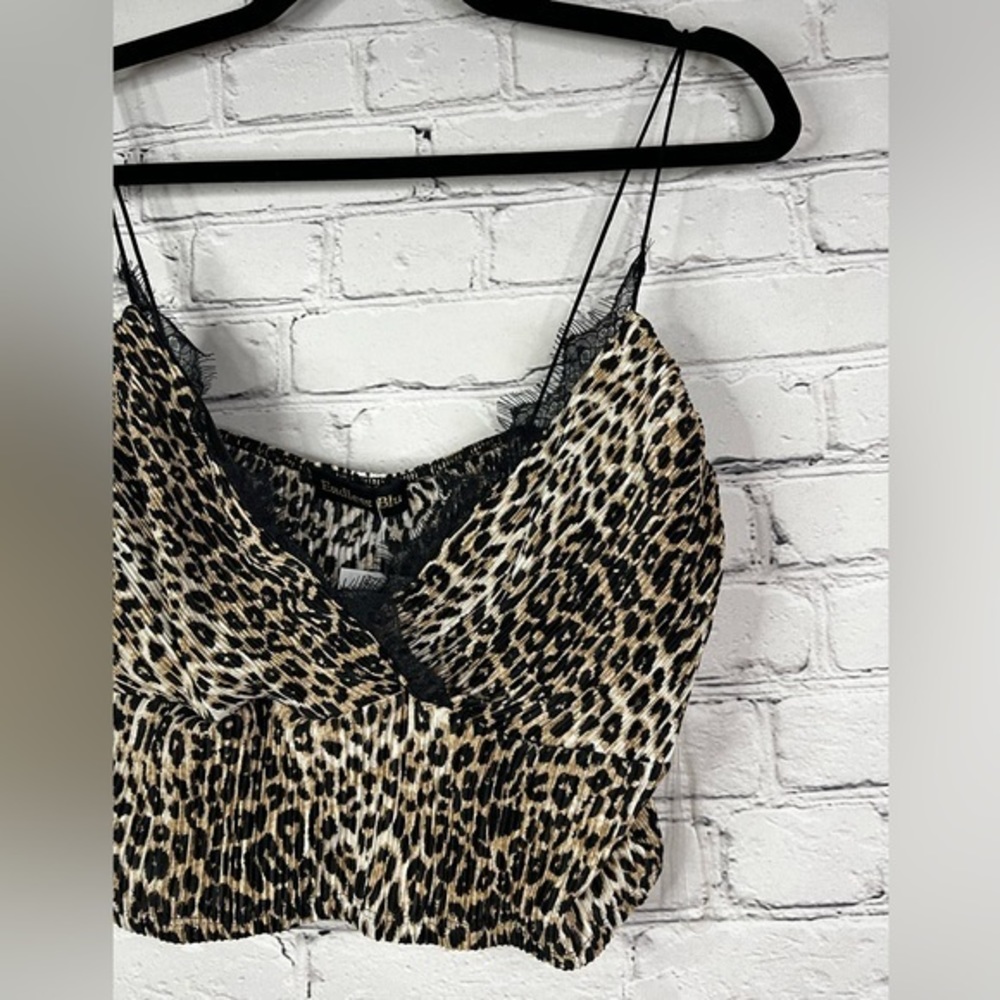 Endless Blu Holding On Lace Leopard crop top size large new with tags - Picture 3 of 9